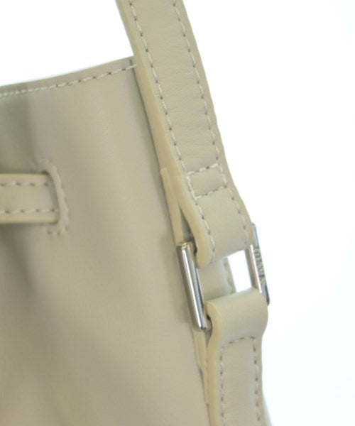 VASIC กระเป๋าสะพาย