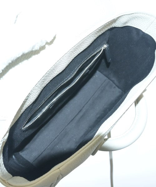 VASIC กระเป๋าถือ