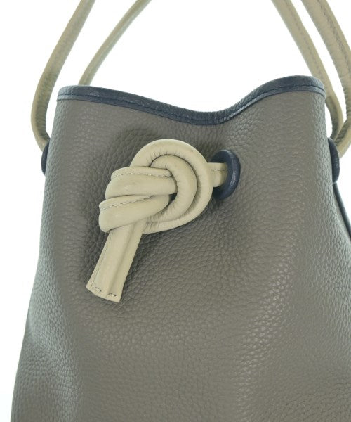 VASIC กระเป๋าถือ