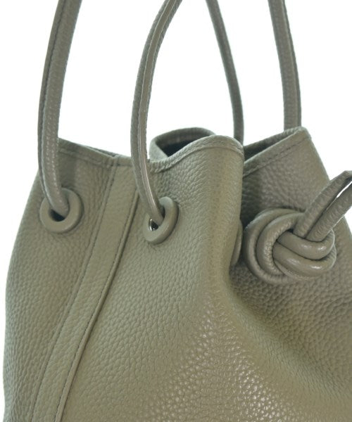 VASIC กระเป๋าถือ