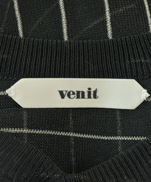 Venit เสื้อยืด/เสื้อท็อปส์