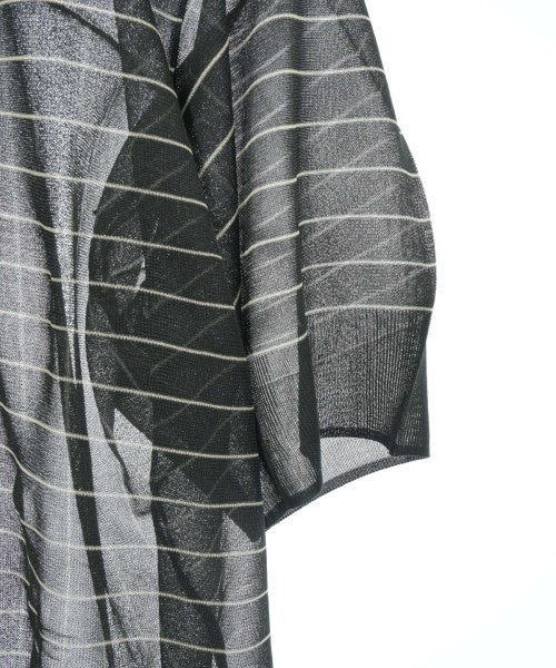 Venit เสื้อยืด/เสื้อท็อปส์