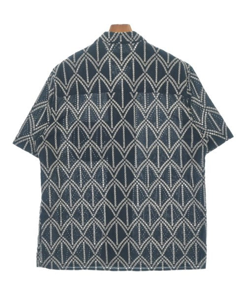 A KIND OF GUISE เสื้อลำลอง