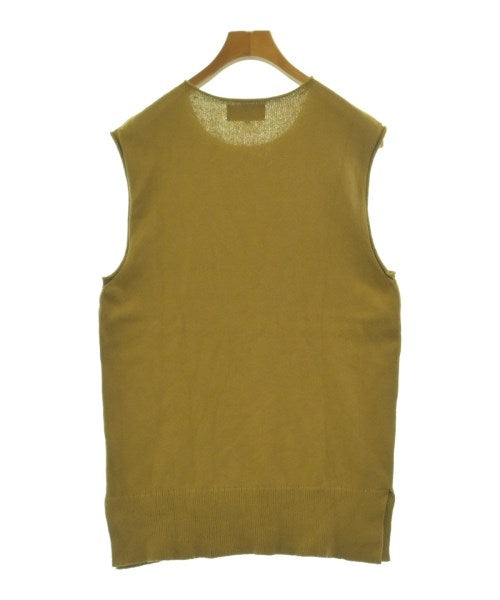 tsuki.S เสื้อกั๊ก
