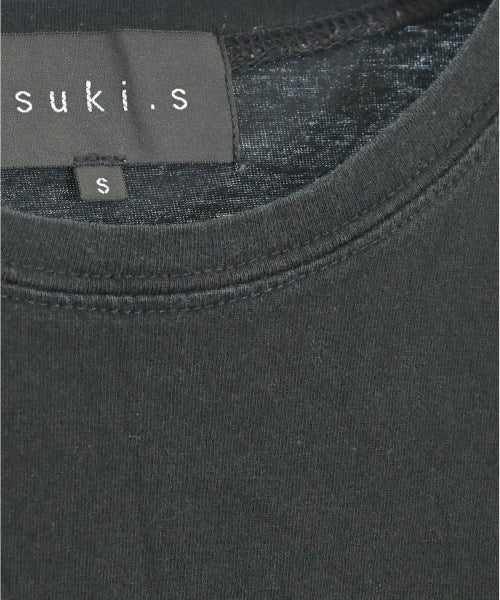 tsuki.S เสื้อยืด/เสื้อท็อปส์