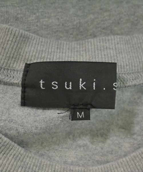 tsuki.S เสื้อยืด/เสื้อท็อปส์