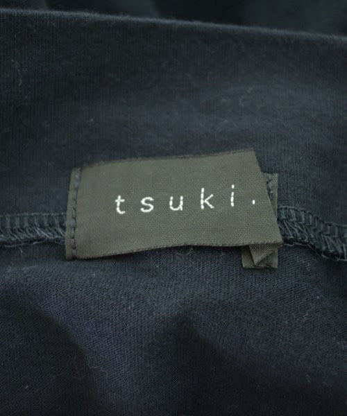 tsuki.S เสื้อยืด/เสื้อท็อปส์
