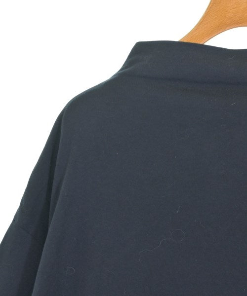 tsuki.S เสื้อยืด/เสื้อท็อปส์