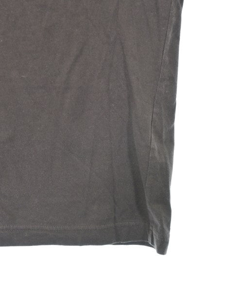 tsuki.S เสื้อยืด/เสื้อท็อปส์