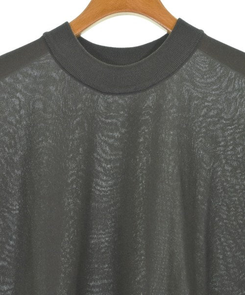 Curensology เสื้อแขนกุด