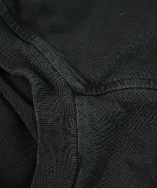 Carne Bollente เสื้อยืด/เสื้อท็อปส์