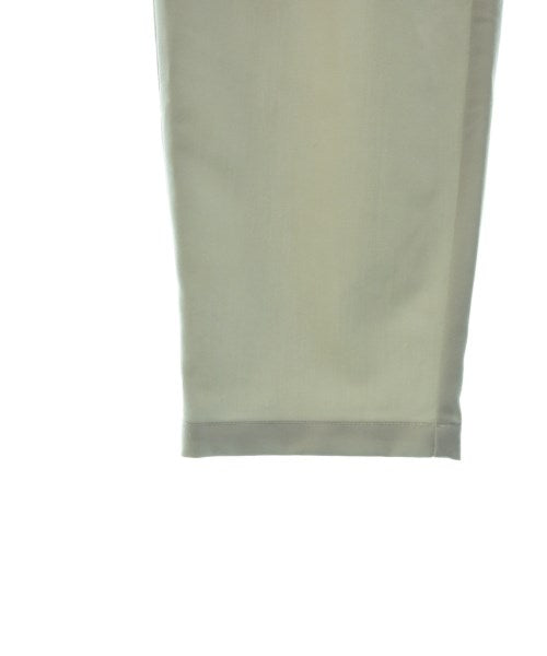 Saloon กางเกง อื่น