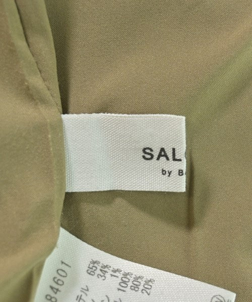 Saloon กระโปรงยาวถึงเข่า