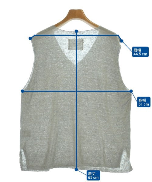 Hands of creation เสื้อแขนกุด