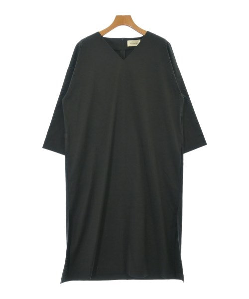 inconnue ชุดเดรส