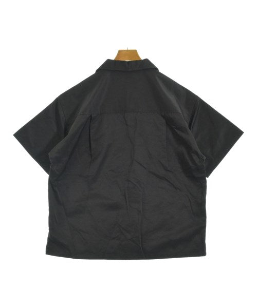 Sea Room Lynn เสื้อลำลอง