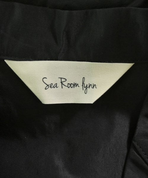 Sea Room Lynn เสื้อลำลอง