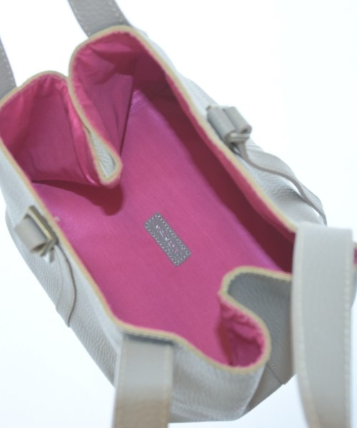 Les sacs Adam กระเป๋าถือ