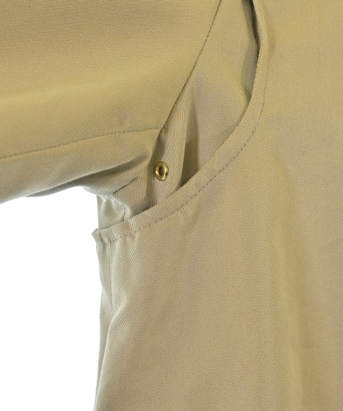 Mannequins JAPON เสื้อกันฝน
