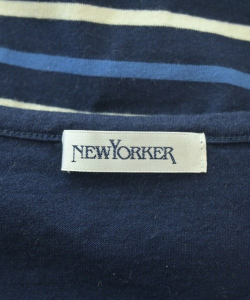 NEWYORKER เสื้อยืด/เสื้อท็อปส์