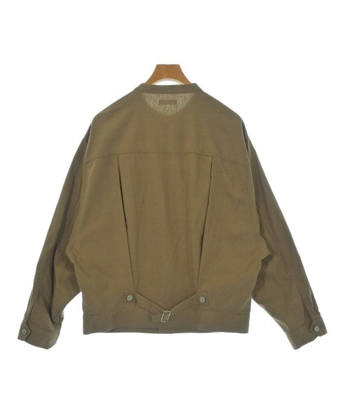 LIVETART แจ็คเก็ตเบลาส์ อื่น