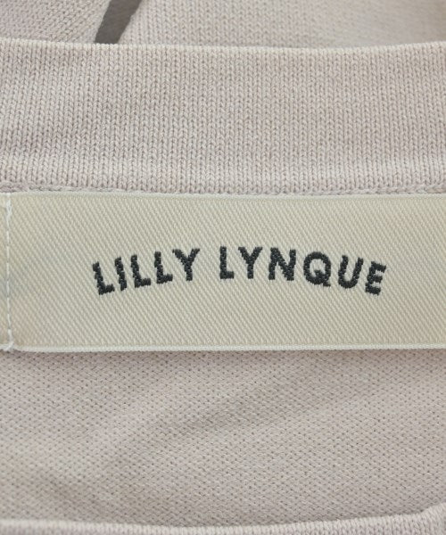 Lilly Lynque เสื้อกันหนาว