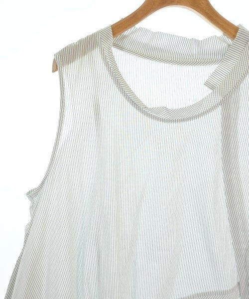 Jiu เสื้อสตรี