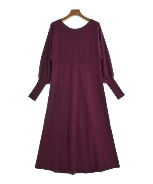 L'armoire de luxe ชุดเดรส