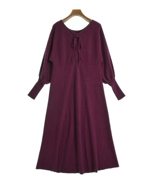 L'armoire de luxe ชุดเดรส