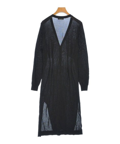 L'armoire de luxe ชุดเดรส