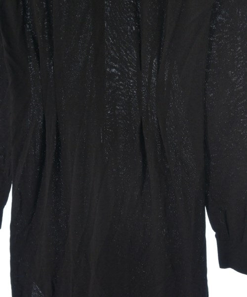 L'armoire de luxe ชุดเดรส