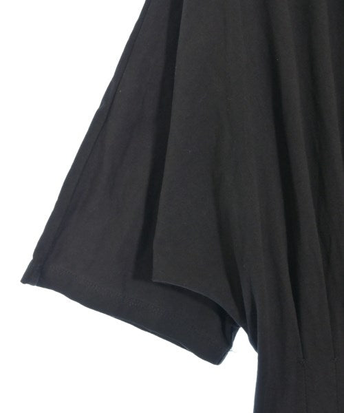 L'armoire de luxe ชุดเดรส