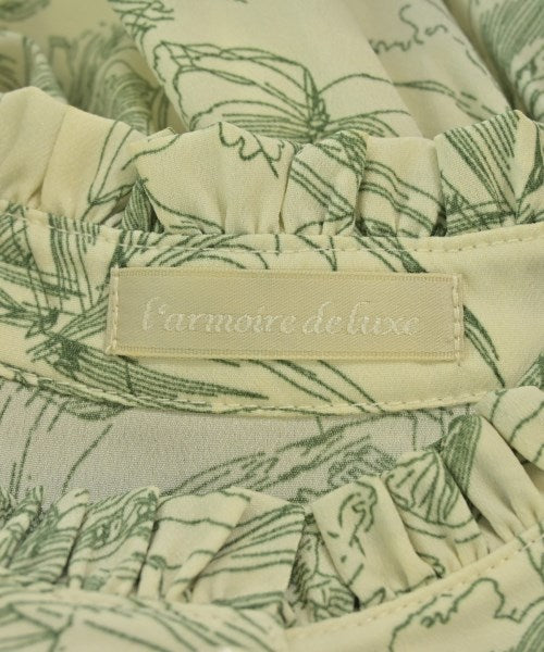 L'armoire de luxe ชุดเดรส
