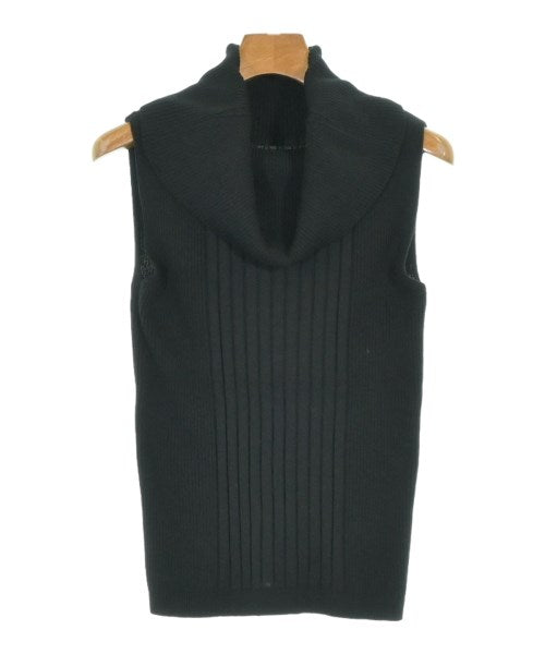 L'armoire de luxe เสื้อแขนกุด