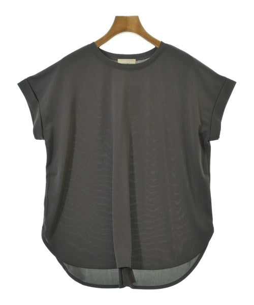 L'armoire de luxe เสื้อยืด/เสื้อท็อปส์