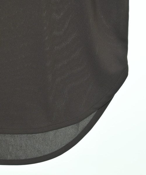 L'armoire de luxe เสื้อยืด/เสื้อท็อปส์