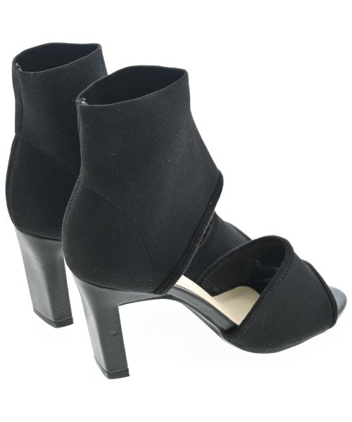 La Piece รองเท้าแตะ