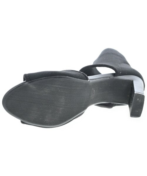 La Piece รองเท้าแตะ