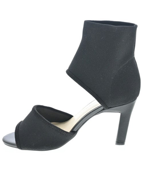 La Piece รองเท้าแตะ