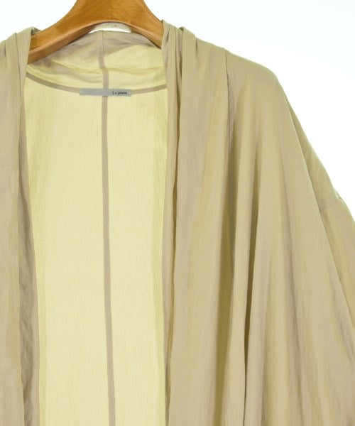 Le pivot เสื้อโค้ท อื่น