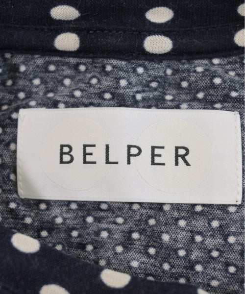 BELPER เสื้อยืด/เสื้อท็อปส์