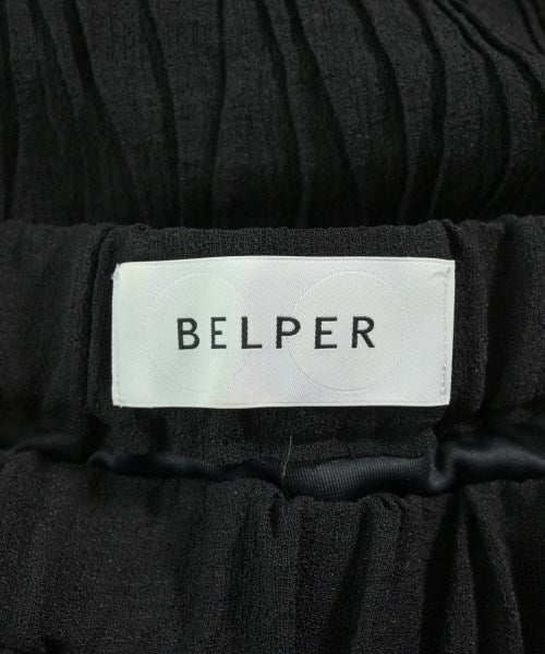 BELPER กางเกงขาสั้น