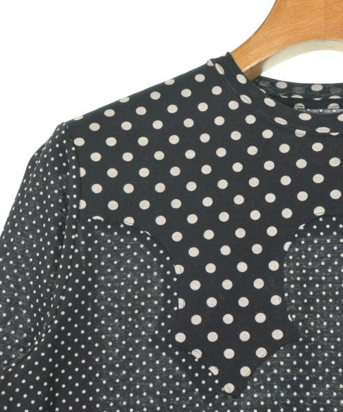 BELPER เสื้อยืด/เสื้อท็อปส์
