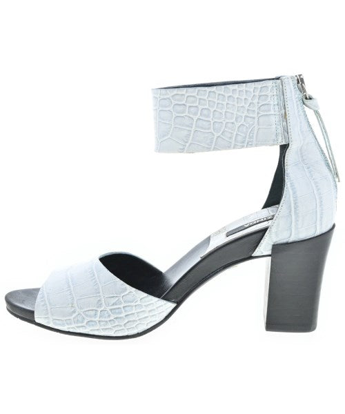 ZINDA รองเท้าแตะ