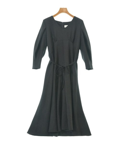 Maison Couleur ชุดเดรส