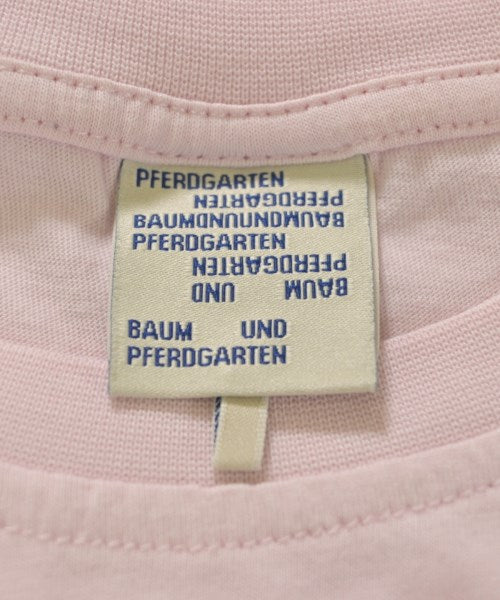 BAUM UND PFERDGARTEN เสื้อยืด/เสื้อท็อปส์