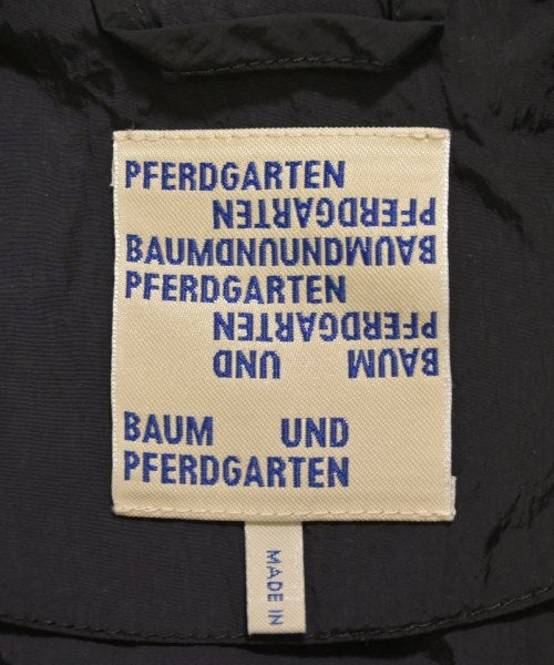 BAUM UND PFERDGARTEN เสื้อพาร์กาภูเขา