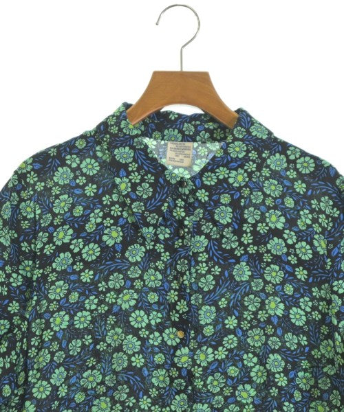 BAUM UND PFERDGARTEN เสื้อลำลอง