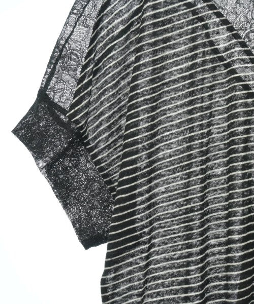 BAUM UND PFERDGARTEN เสื้อยืด/เสื้อท็อปส์