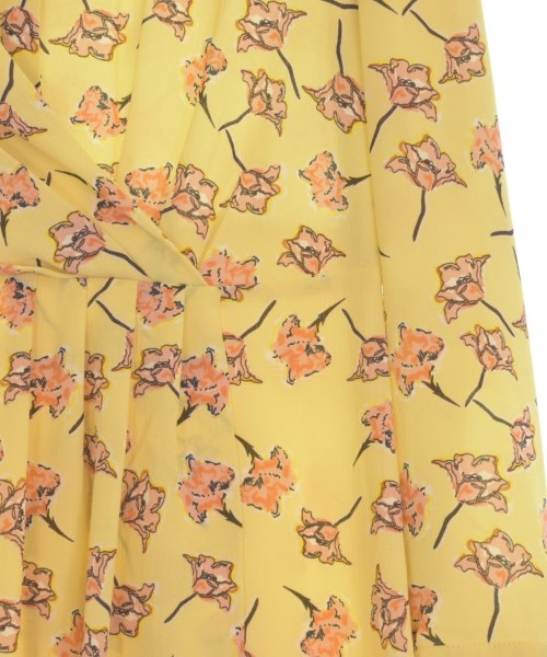 BAUM UND PFERDGARTEN ชุดเดรส